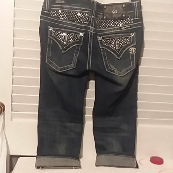 NWoT☆ MISS ME Capris - Picture 2 of 7